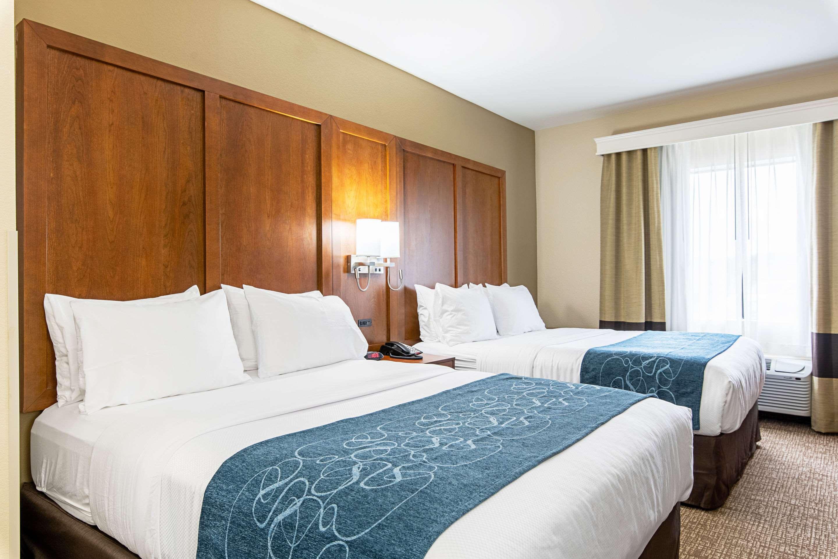 Comfort Inn & Suites Pine Bluff Exteriör bild