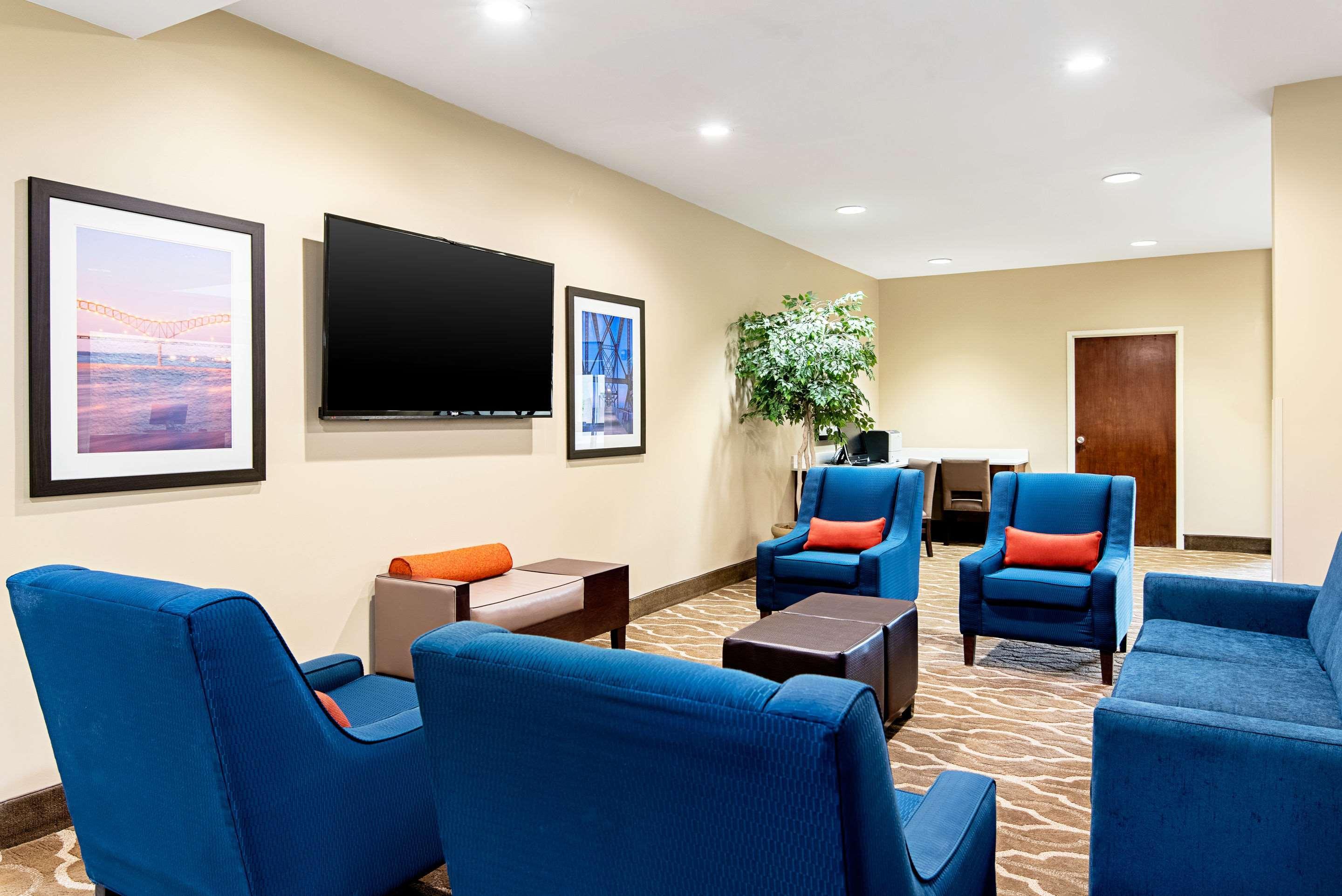 Comfort Inn & Suites Pine Bluff Exteriör bild