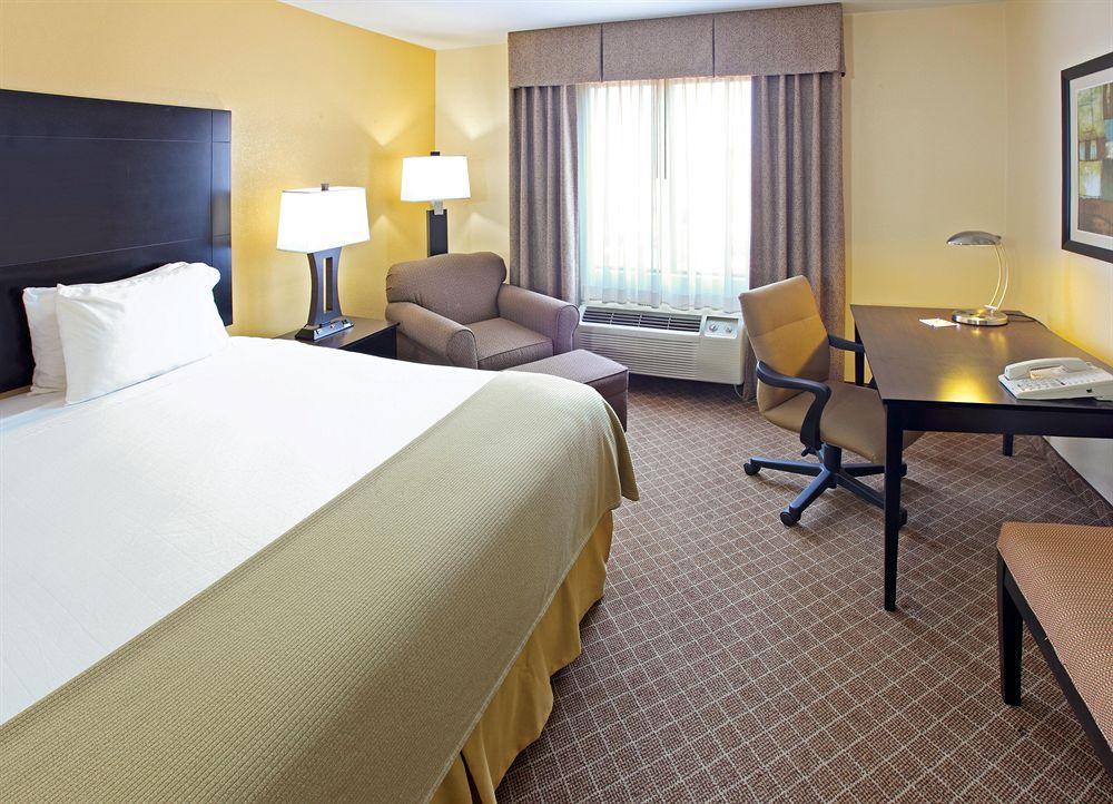 Comfort Inn & Suites Pine Bluff Rum bild