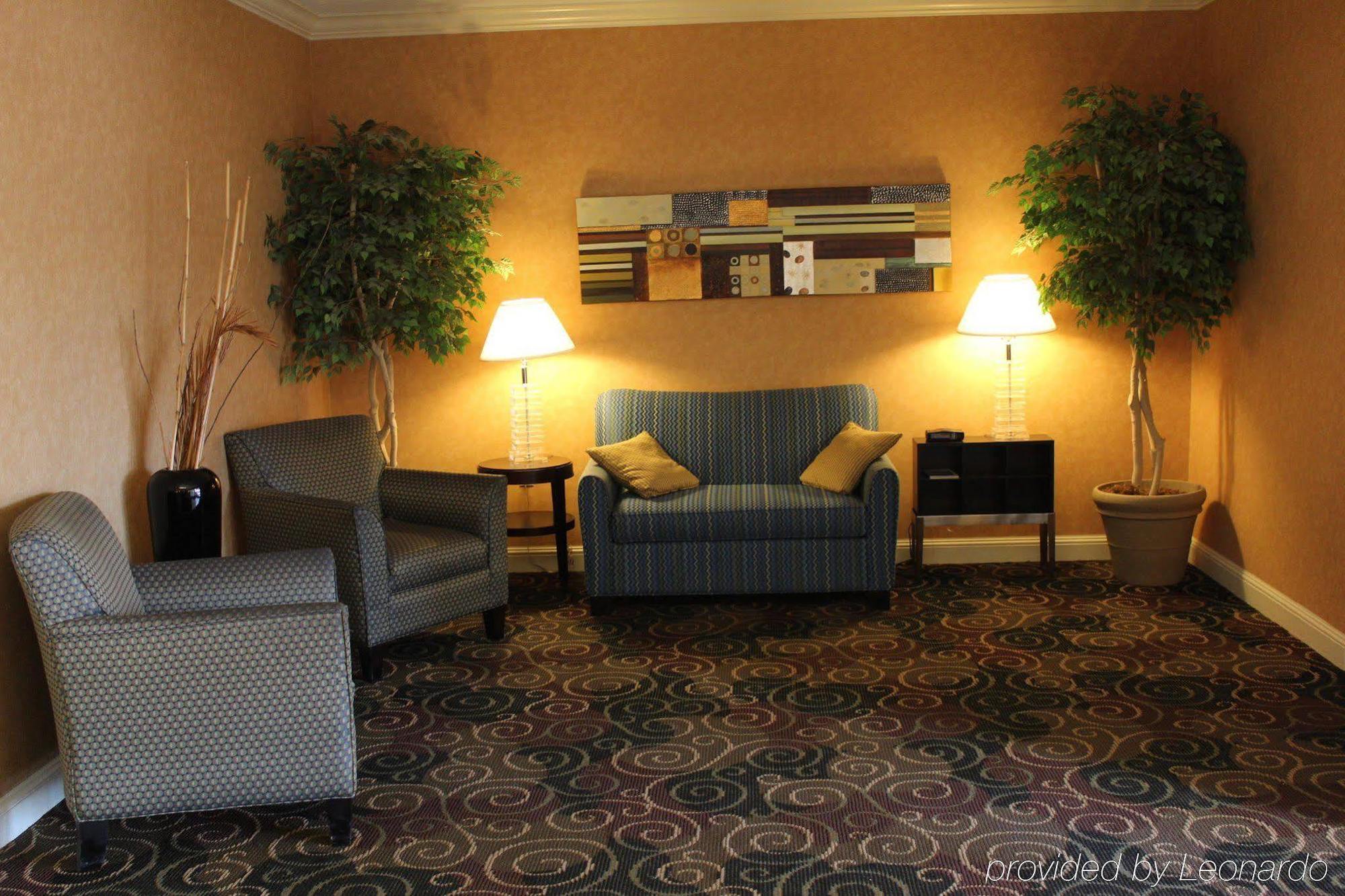 Comfort Inn & Suites Pine Bluff Exteriör bild