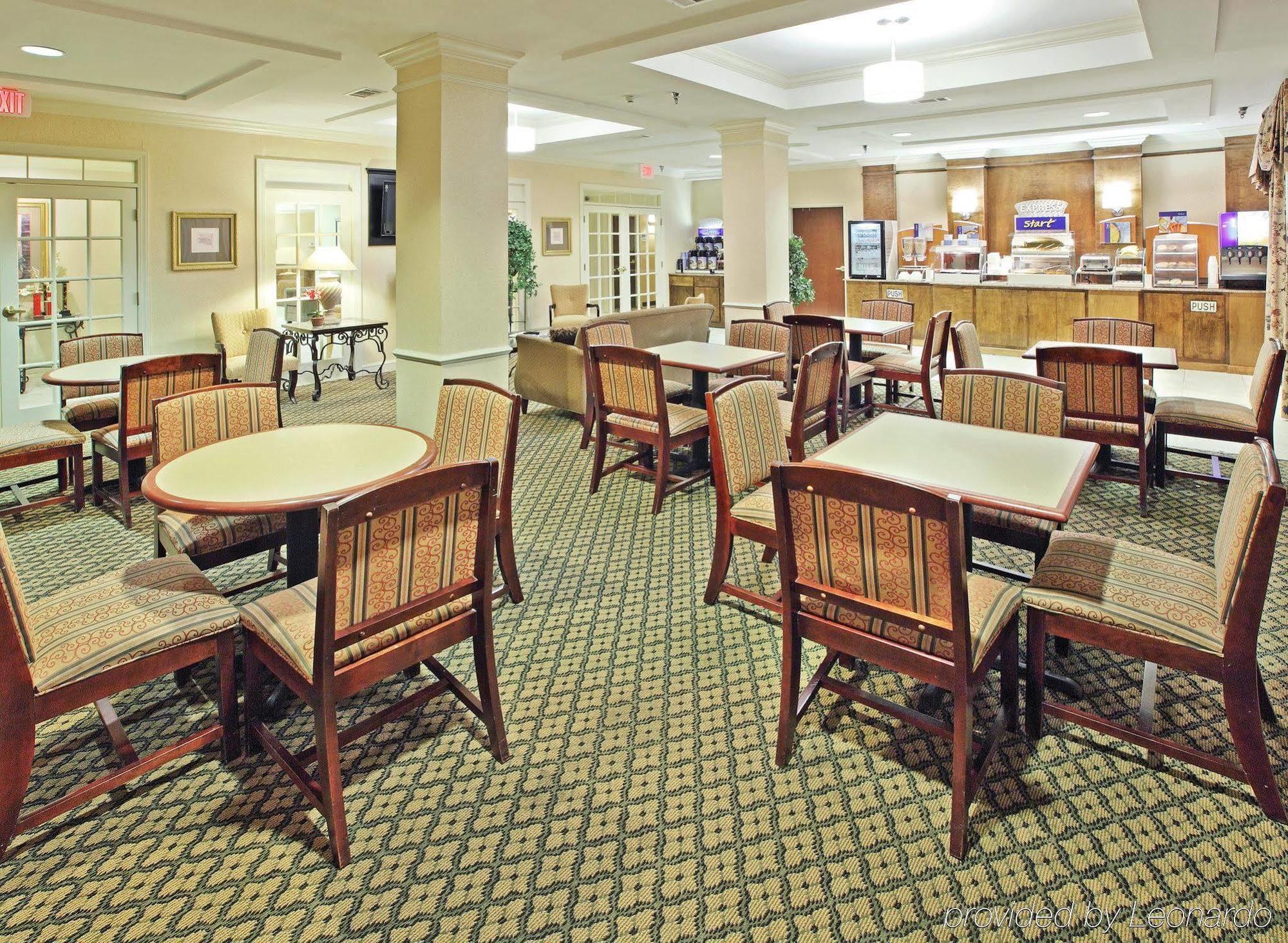 Comfort Inn & Suites Pine Bluff Restaurang bild