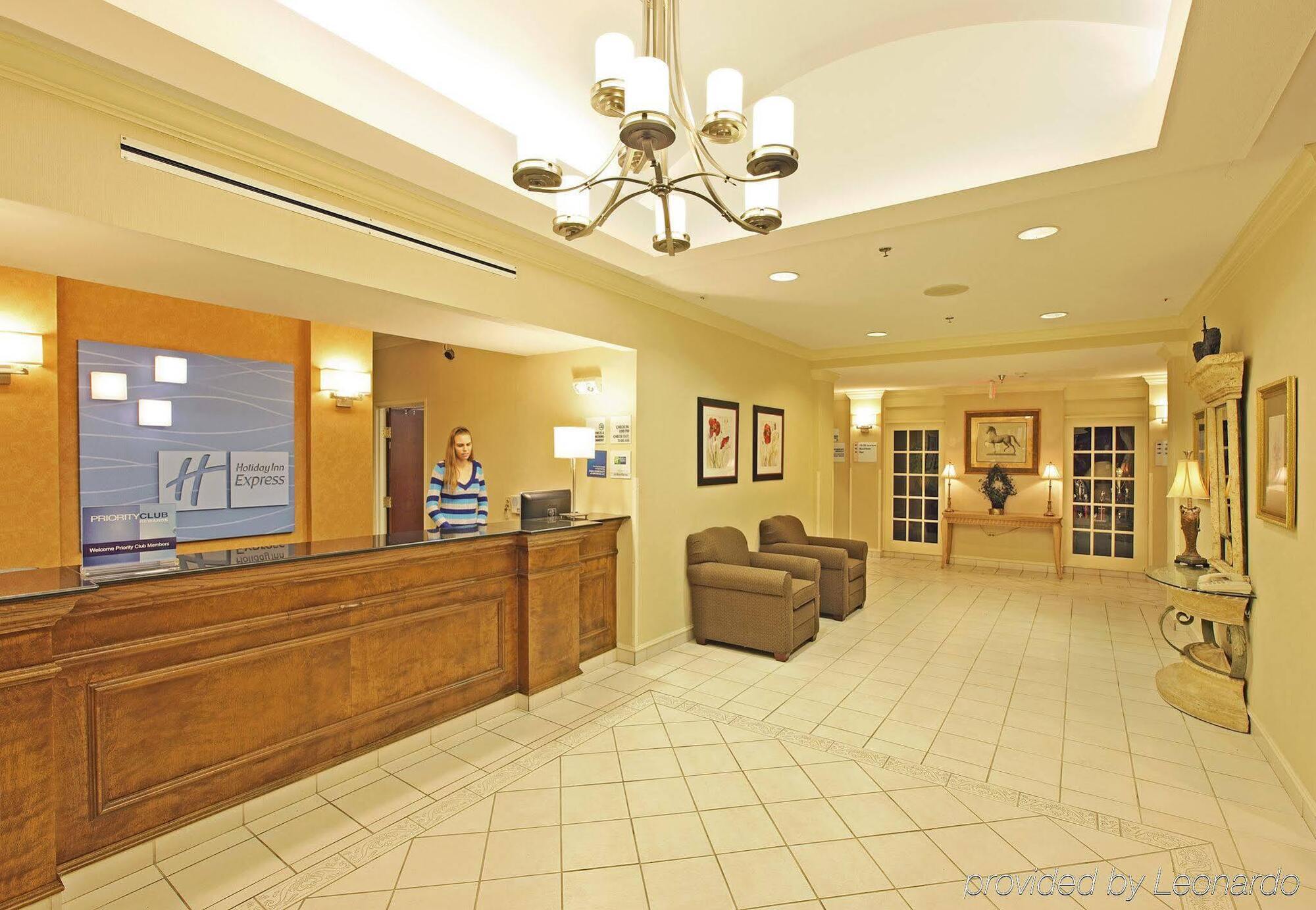 Comfort Inn & Suites Pine Bluff Exteriör bild